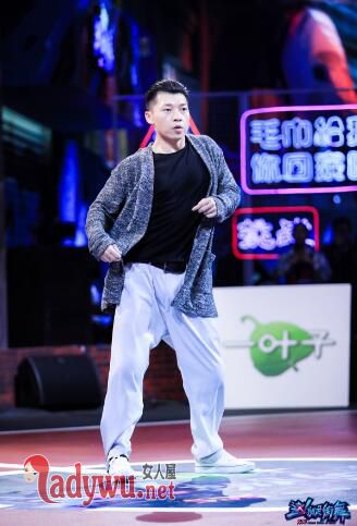 这就是街舞石头资料