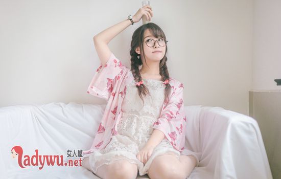 深夜姐夫钻进我被窝