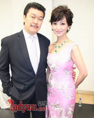 赵雅芝为什么嫁黄锦燊