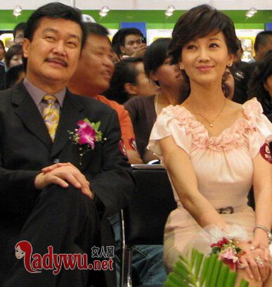 赵雅芝为什么嫁黄锦燊