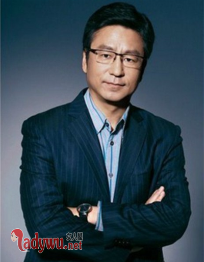 白岩松为什么离开央视