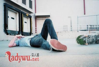 属狗男不爱一个人的表现