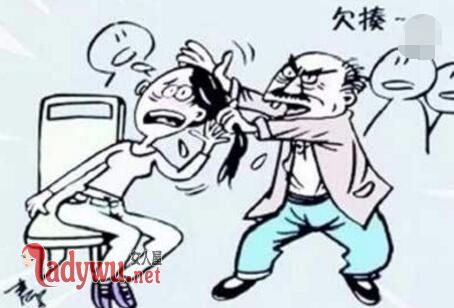 两女子找工作遭打