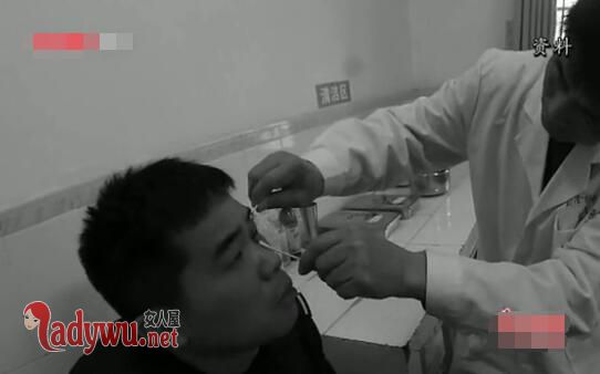 保护孕妇左眼被刺