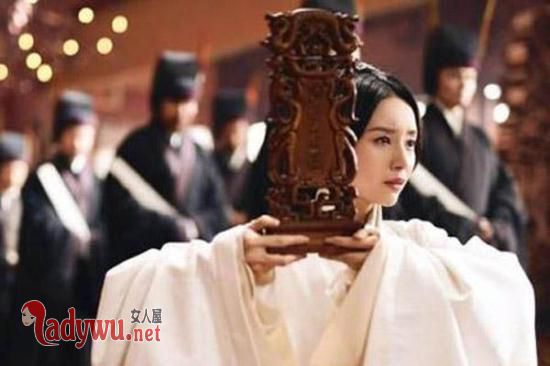 三国机密唐瑛是张春华吗