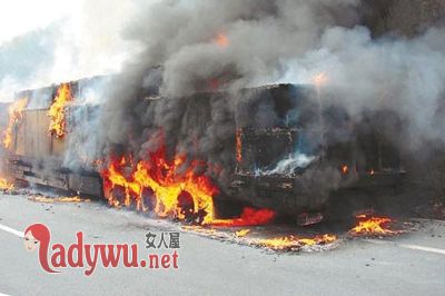 梦见家里着火了什么意思