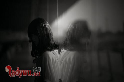 男人爱上一个人的心理变化
