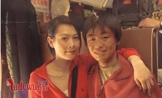 王宝强刘若英什么关系
