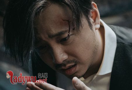 幕后玩家钟小年最后死了吗
