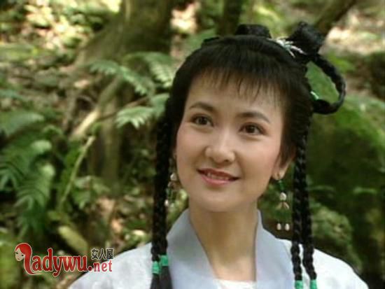 陈美琪瘦成纸片人