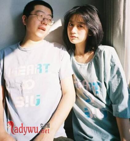 李诞女朋友微博照片曝光