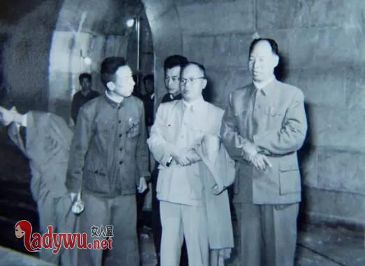吴晗挖定陵断子绝孙因果无关
