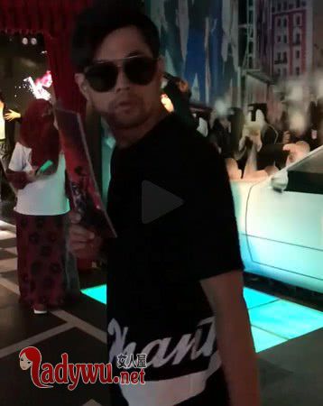 粉丝没认出周杰伦