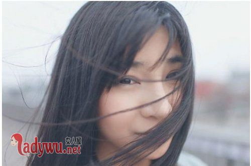 属蛇的女人喜欢的男人