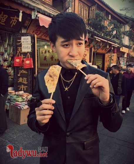 键盘结婚刘星发微博