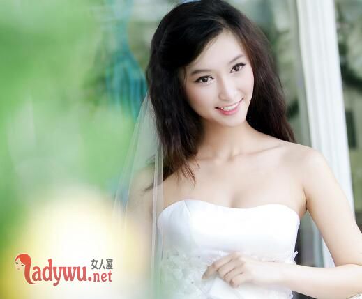 我的绝色美女房客