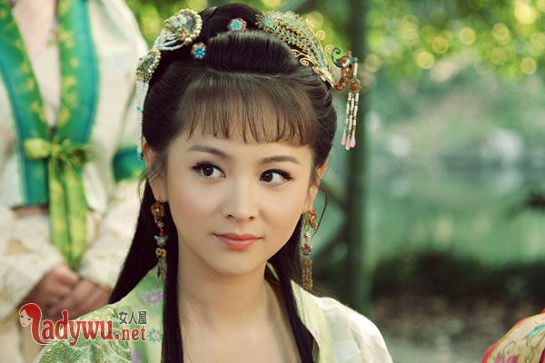 邓莎是单身妈妈吗