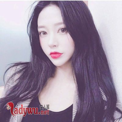 女人对男人动手动脚