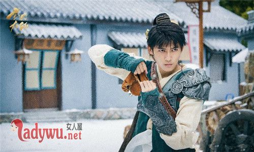 玄门大师张陵父亲身份介绍