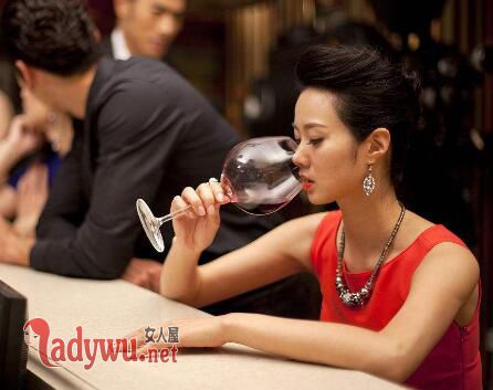 已婚女人想让你泡的征兆