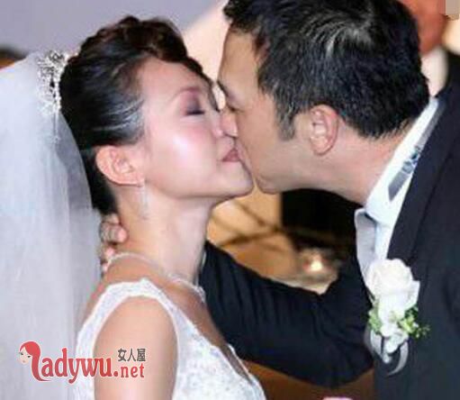 彭佳慧离婚声明曝光