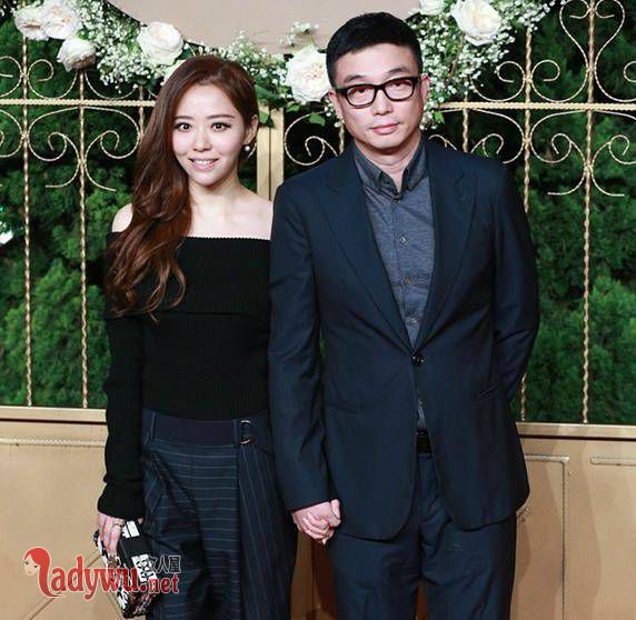 张靓颖冯轲为什么离婚