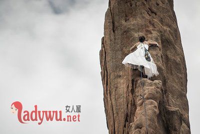 最让男人丢魂的星座女