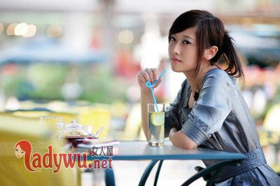 属鼠女和属鸡男相配吗