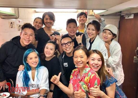 郑伊健老婆叫什么名字
