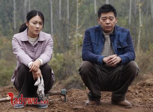 初婚任喜爱嫁给谁了