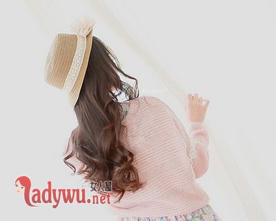 女属羊和什么属相最配