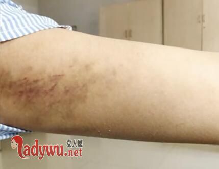 被心仪女主播嘲讽