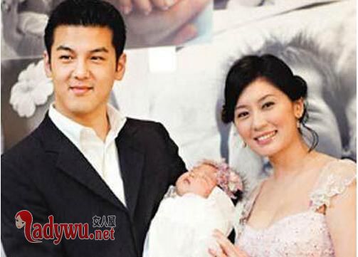 贾静雯孙志浩为什么离婚
