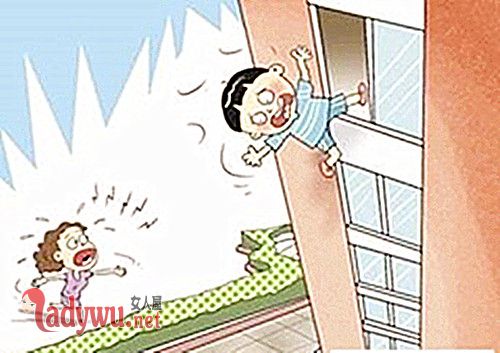 四川达州女子坠楼