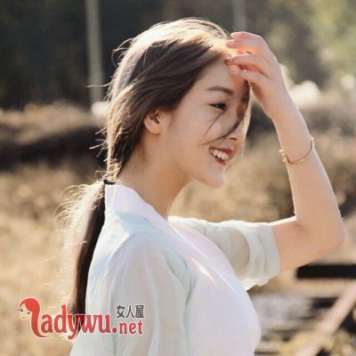 女人怎么在床上放的开