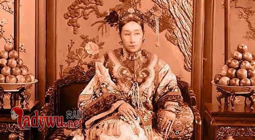 溥仪和慈禧什么关系