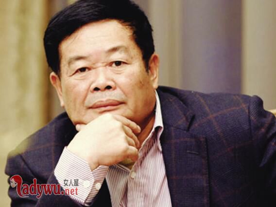 玻璃大王儿子接班