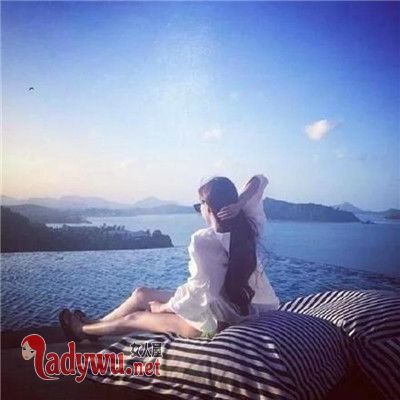 被富婆包养的日子