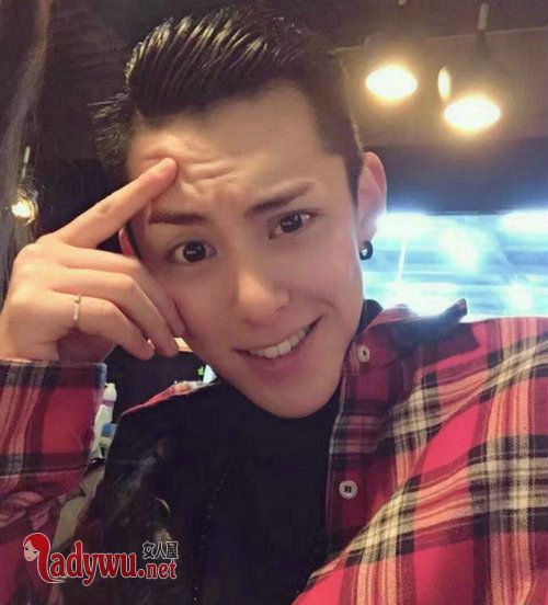 王鹤棣为什么对何老师说对不起