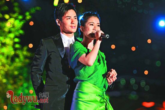佘诗曼为什么不结婚