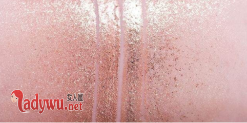 液体眼影怎么用