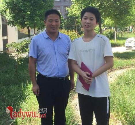哥哥北大弟弟清华