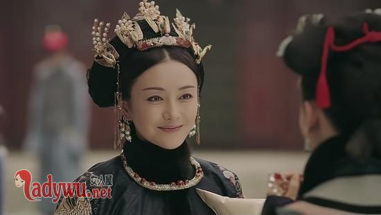 乾隆为富察皇后写了什么诗