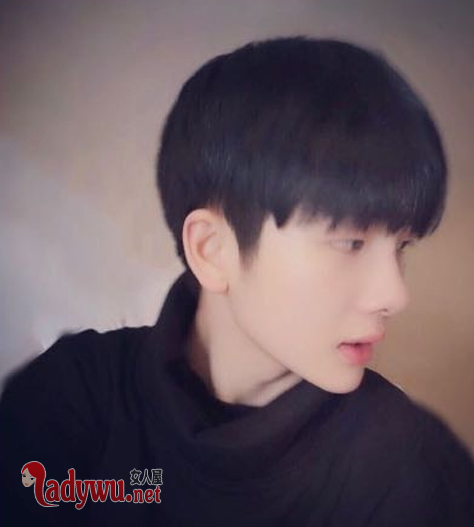 明日之子周震南年龄多大了