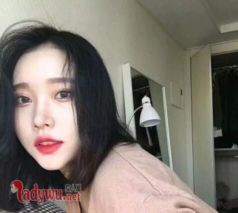 什么样的短发最减龄
