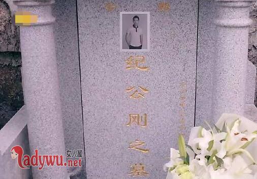 甜蜜暴击纪叔怎么死的