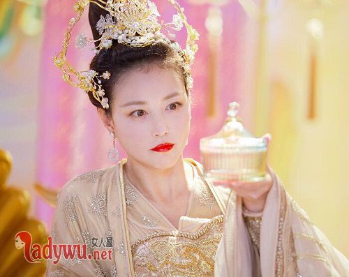 香蜜沉沉烬如霜天后为什么杀花神