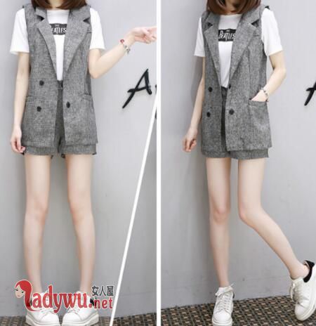 潮流女学生衣服搭配