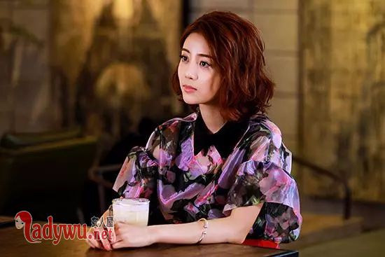 李溪芮是杨幂旗下的吗