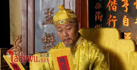 乾隆退位后活了几年
